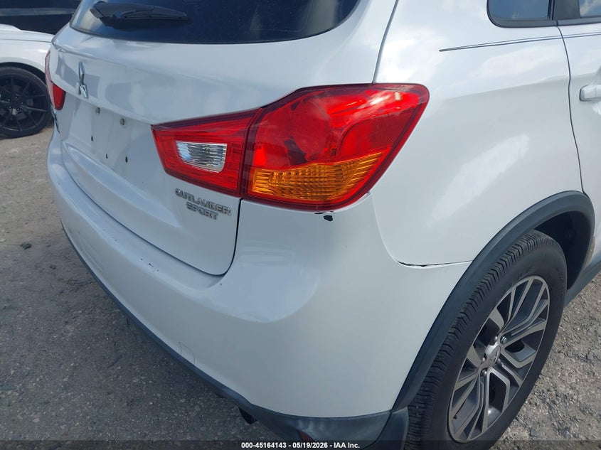 2017 Mitsubishi Outlander VIN JA4AP3AU9HZ012233 IAAI salvage auction — NORMAL WEAR, Clear (Florida), sold $2,775 on 2026-07-14 (photo 6)