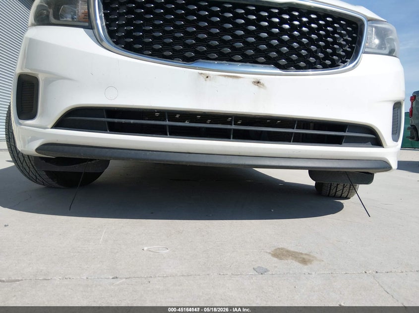 2018 Kia SEDONA VIN KNDMA5C10J6400316 IAAI salvage auction — FRONT & REAR, Sf97 (Texas), sold $14,950 on 2026-07-07 (photo 6)