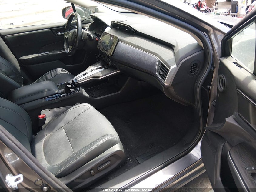 2018 Honda Clarity VIN JHMZC5F34JC004516 IAAI salvage auction — FRONT & REAR, Salvage (Utah), sold $3,600 on 2026-07-09 (photo 5)