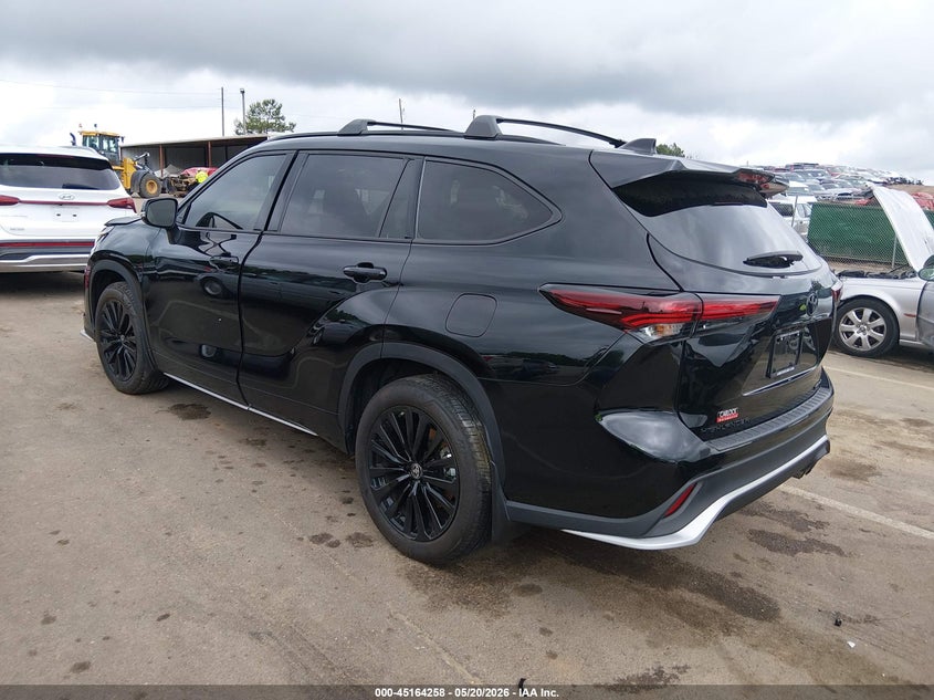 2025 Toyota Highlander VIN 5TDKDRBH2SS581098 IAAI salvage auction — RIGHT FRONT, Salvage (Mississippi), sold $18,300 on 2026-07-11 (photo 3)