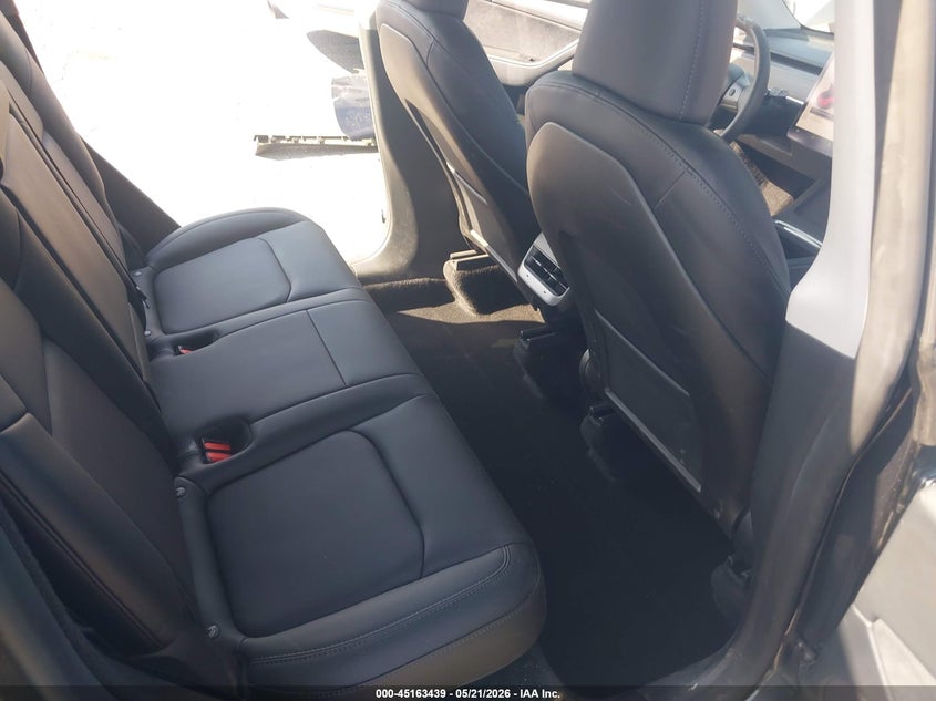 2024 Tesla Model y VIN 7SAYGDED0RF114468 IAAI salvage auction — LEFT SIDE, Salvage (California), sold $6,800 on 2026-07-29 (photo 8)