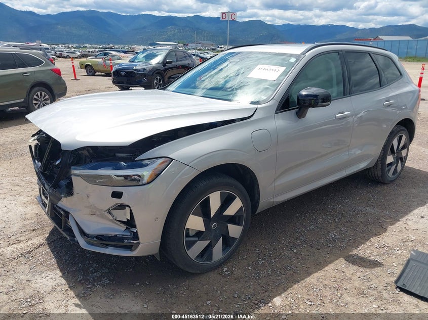 2025 Volvo Xc60 VIN YV4H60RC2S1029198 IAAI salvage auction — FRONT END, Salvage Title, sold $17,200 on 2026-08-10 (photo 2)