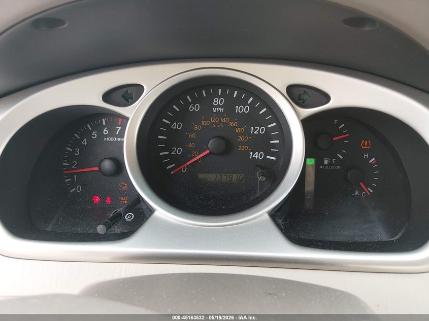 2004 Toyota Highlander VIN JTEGD21A440100366 IAAI salvage auction — FRONT END, Salvage (Oregon), sold $675 on 2026-07-09 (photo 7)