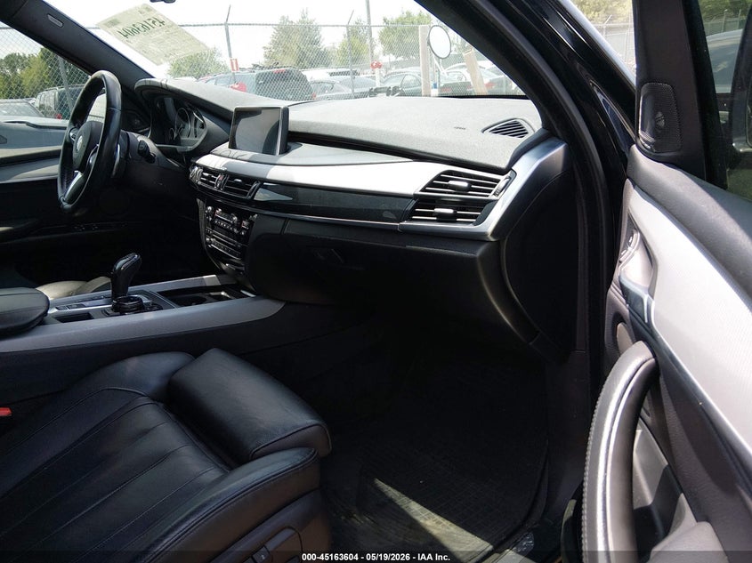 2014 BMW X5 VIN 5UXKR6C50E0J71572 IAAI salvage auction — NORMAL WEAR, Original (Kentucky), sold $3,925 on 2026-07-06 (photo 5)