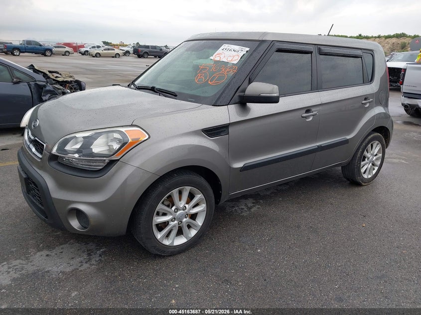 2012 Kia Soul VIN KNDJT2A63C7400625 IAAI salvage auction — SIDE, Original (Texas), sold $350 on 2026-07-23 (photo 2)