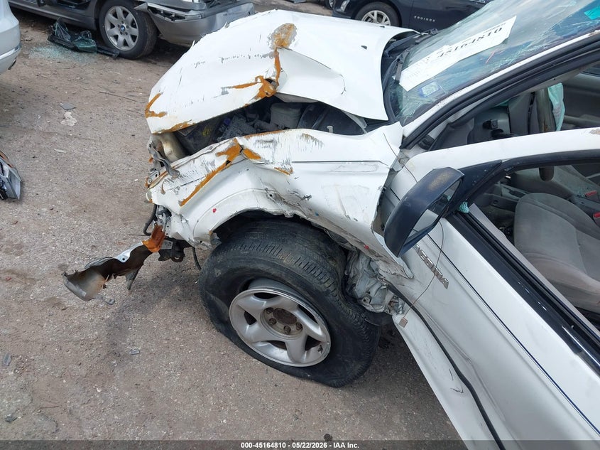 2003 Toyota Tacoma VIN 5TEGN92N53Z266079 IAAI salvage auction — ROLLOVER, Salvage (Texas), sold $1,200 on 2026-07-29 (photo 6)