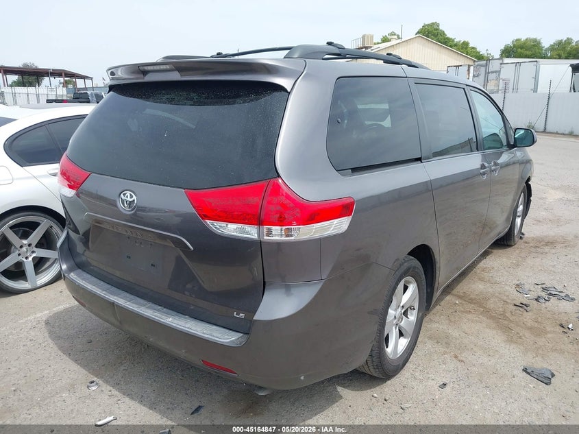 2011 Toyota Sienna VIN 5TDKK3DC5BS100961 IAAI salvage auction — FRONT END, Salvage (California), sold $1,450 on 2026-07-07 (photo 4)