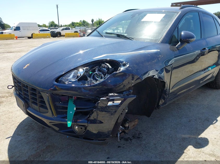 2018 Porsche Macan VIN WP1AA2A51JLB25577 IAAI salvage auction — LEFT FRONT, Salvage (California), sold $5,800 on 2026-07-18 (photo 6)
