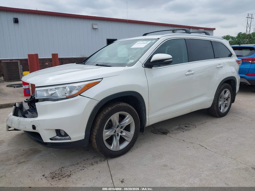 2014 Toyota Highlander VIN 5TDDKRFH8ES050842 IAAI salvage auction — FRONT END, Salvage (Missouri), sold $8,200 on 2026-07-25 (photo 2)