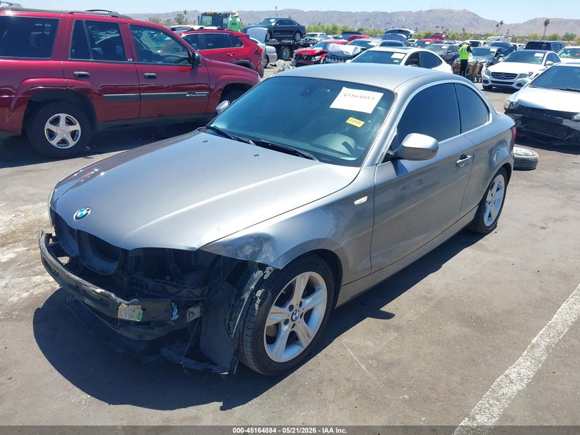 2013 BMW 1er VIN WBAUP9C57DVS94902 IAAI salvage auction — LEFT FRONT, Salvage (Arizona), sold $825 on 2026-07-28 (photo 2)