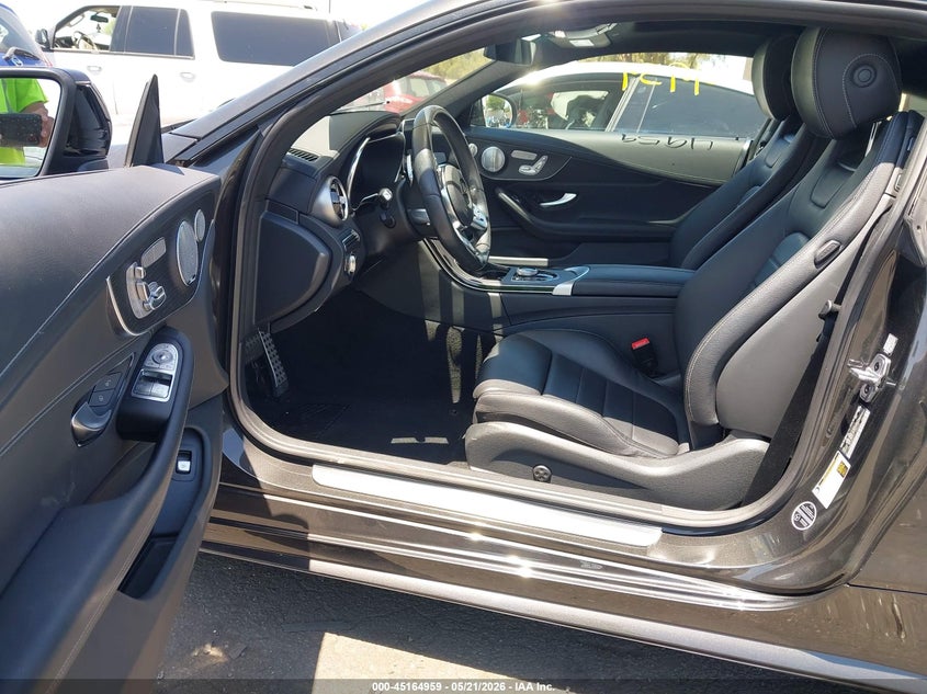 2023 Mercedes-benz C-klasse VIN W1KWJ8DBXPG129923 IAAI salvage auction — LEFT FRONT, Salvage Title, sold $21,075 on 2026-07-17 (photo 5)