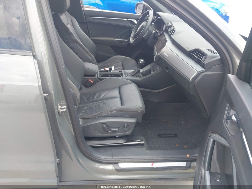 2021 Audi Q3 VIN WA1DECF3XM1073800 IAAI salvage auction — SIDE, Original (Texas), sold $800 on 2026-07-28 (photo 5)