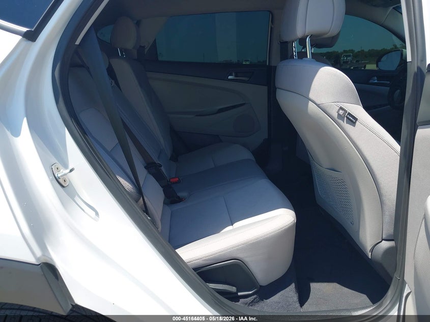 2018 Hyundai Tucson VIN KM8J23A4XJU659789 IAAI salvage auction — NORMAL WEAR, Sf97 (Texas), sold $13,325 on 2026-07-07 (photo 8)