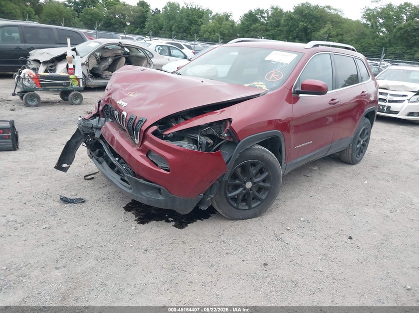 2017 Jeep Cherokee VIN 1C4PJMCB5HW660074 IAAI salvage auction — FRONT END, Salvage (Iowa), sold $450 on 2026-08-23 (photo 2)