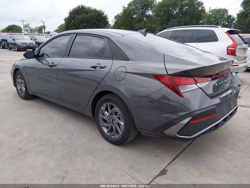 2024 Hyundai Elantra VIN KMHLM4DG4RU739275 IAAI salvage auction — RIGHT SIDE, Original (Texas), sold $7,750 on 2026-07-14 (photo 3)