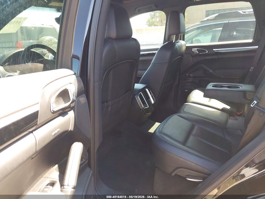 2014 Porsche Cayenne VIN WP1AF2A22ELA39515 IAAI salvage auction — RIGHT FRONT, Clear - Dealer Only (California), sold $3,650 on 2026-07-12 (photo 8)