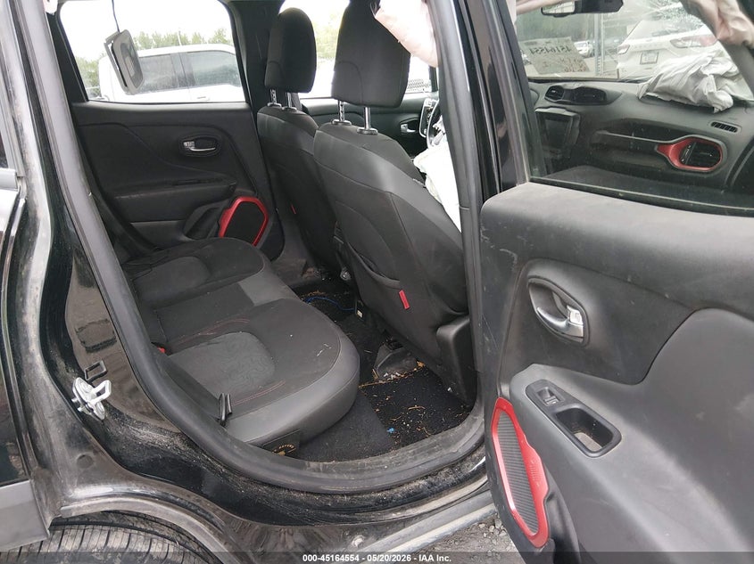 2018 Jeep Renegade VIN ZACCJBCB4JPH42478 IAAI salvage auction — LEFT SIDE, Salvage (Montana), sold $950 on 2026-07-29 (photo 8)