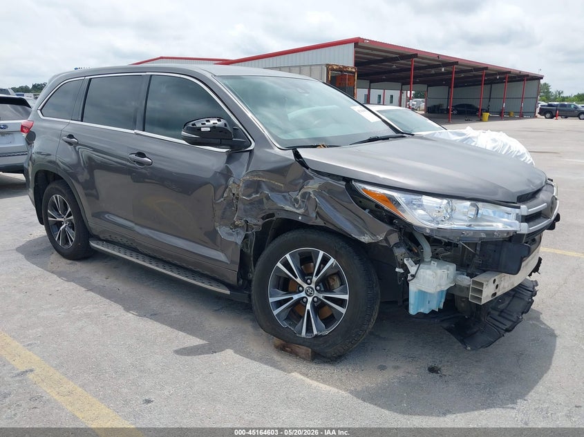 2017 Toyota Highlander VIN 5TDZZRFH3HS205898 IAAI salvage auction — FRONT END, Original (Texas), sold $5,450 on 2026-07-30 (photo 1)