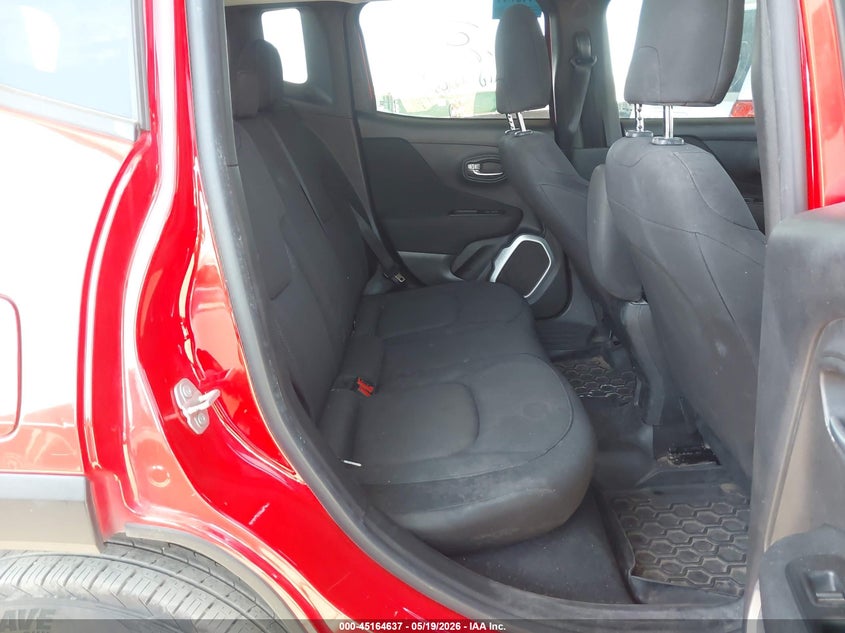 2018 Jeep Renegade VIN ZACCJAAB6JPG69918 IAAI salvage auction — ENGINE DAMAGE, Wait Title, sold $425 on 2026-08-18 (photo 8)