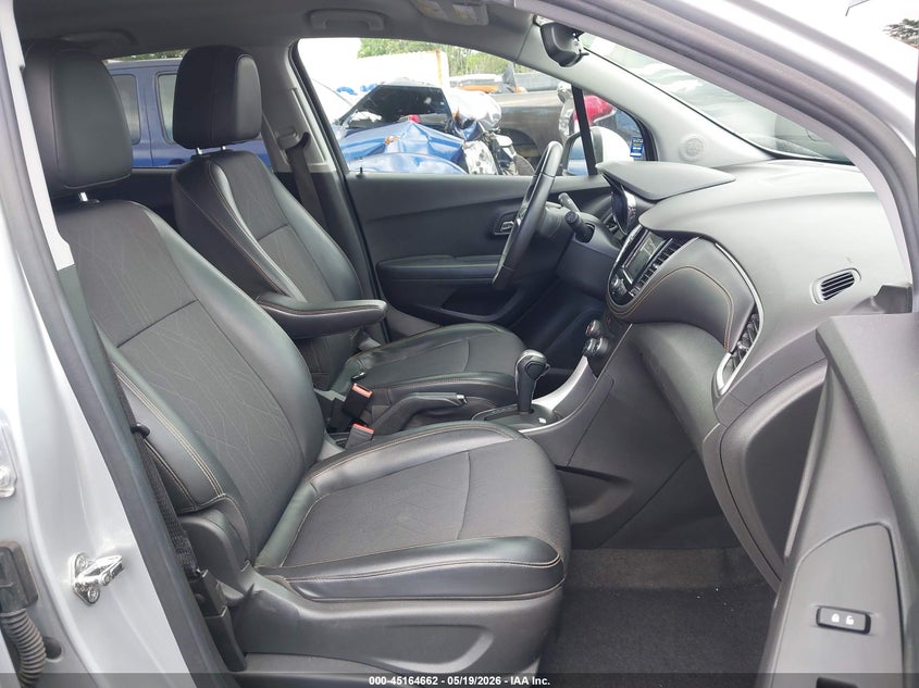 2018 Chevrolet Trax VIN KL7CJLSB3JB577327 IAAI salvage auction — FRONT & REAR, Clear (Hawaii), sold $1,050 on 2026-07-21 (photo 5)