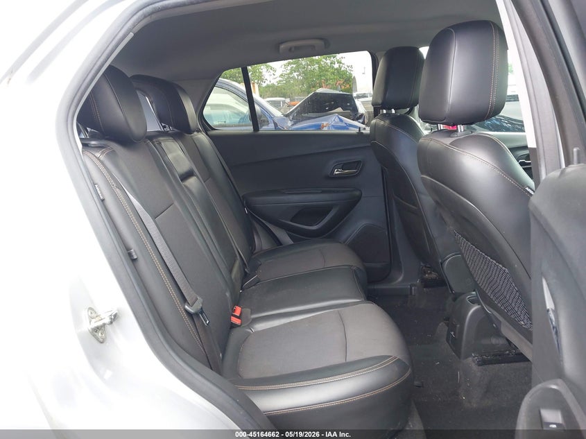 2018 Chevrolet Trax VIN KL7CJLSB3JB577327 IAAI salvage auction — FRONT & REAR, Clear (Hawaii), sold $1,050 on 2026-07-21 (photo 8)