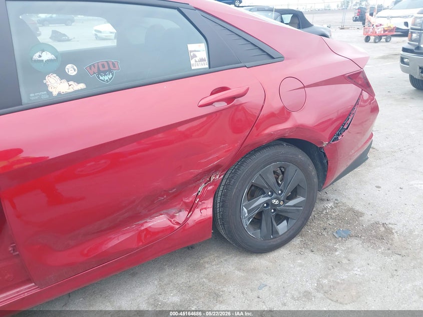 2022 Hyundai Elantra VIN KMHLM4AG2NU334577 IAAI salvage auction — LEFT SIDE, Salvage (Iowa), sold $4,500 on 2026-07-28 (photo 6)