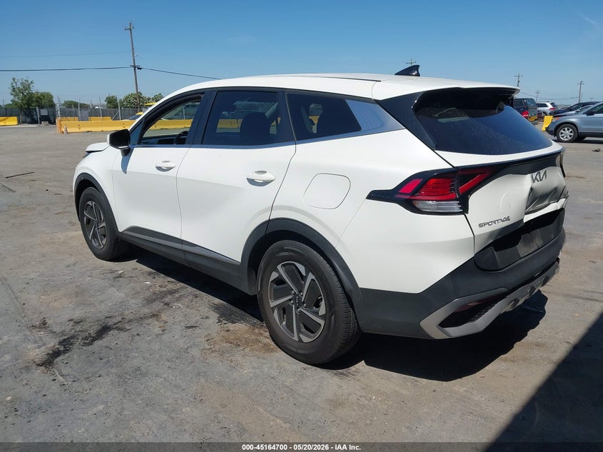 2023 Kia Sportage VIN KNDPUCAG5P7075648 IAAI salvage auction — RIGHT FRONT, Salvage (California), sold $7,400 on 2026-07-24 (photo 3)
