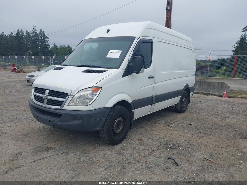 2007 Dodge Sprinter VIN WD0PE745275143387 IAAI salvage auction — NORMAL WEAR, Clear (Washington), sold $2,200 on 2026-07-15 (photo 2)