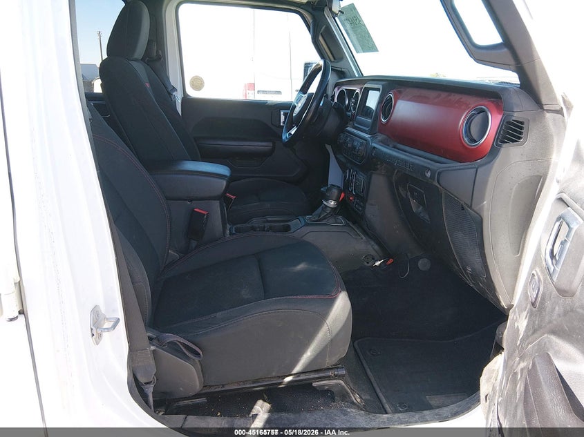 2020 Jeep Wrangler / VIN 1C4HJXFG2LW109204 IAAI salvage auction — NORMAL WEAR, SF97 (California), sold $18,100 on 2026-07-28 (photo 5)