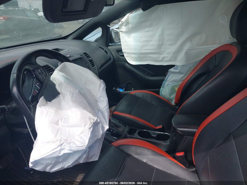 2018 Kia Forte VIN 3KPFN5A31JE231936 IAAI salvage auction — RIGHT FRONT, Salvage Title, sold $1,550 on 2026-09-16 (photo 5)