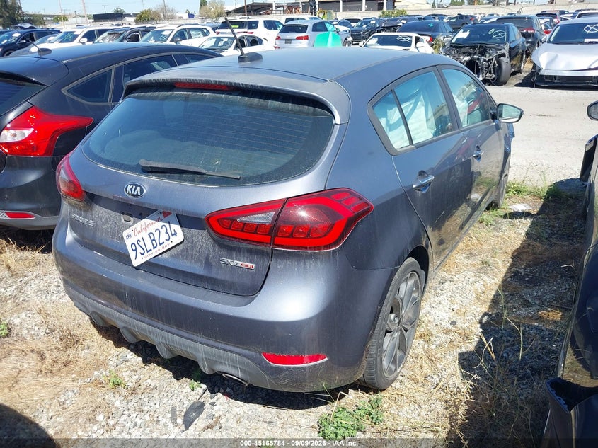 2018 Kia Forte VIN 3KPFN5A31JE231936 IAAI salvage auction — RIGHT FRONT, Salvage Title, sold $1,550 on 2026-09-16 (photo 4)
