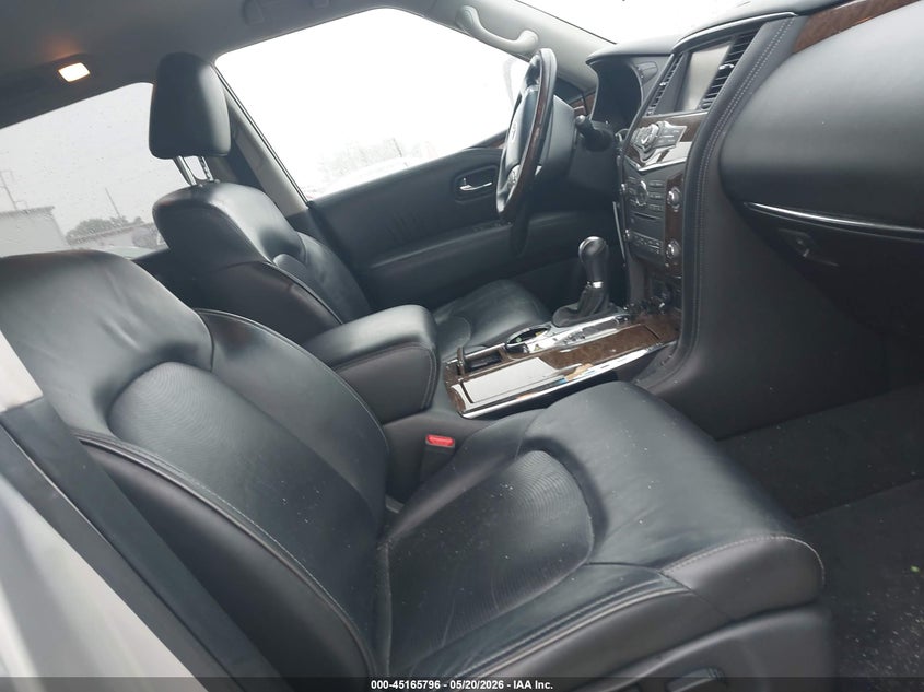 2017 Infiniti Qx80 VIN JN8AZ2NE2H9156756 IAAI salvage auction — HAIL, Clear (Missouri), sold $8,700 on 2026-08-10 (photo 5)