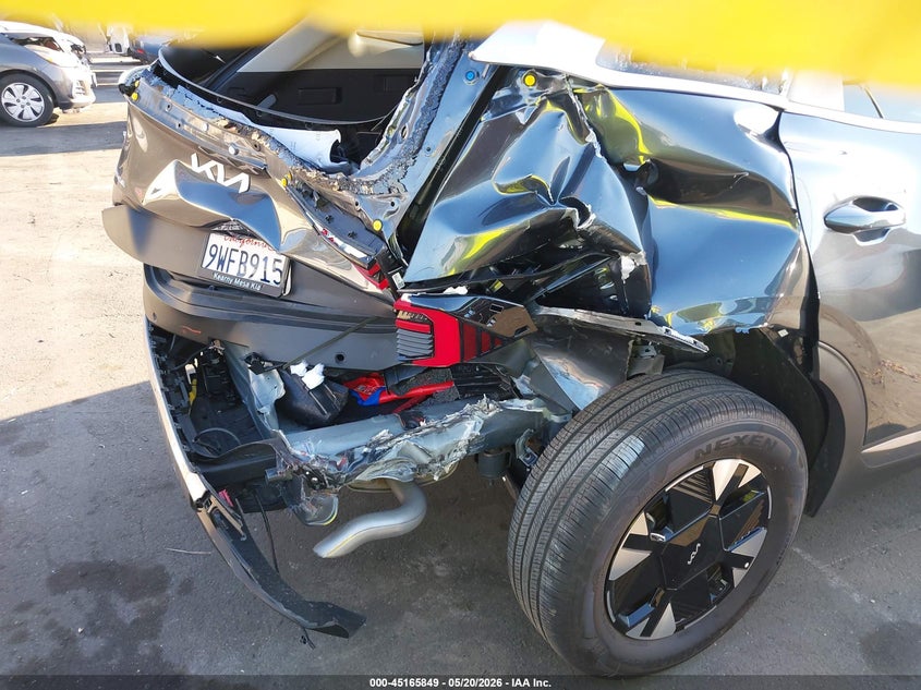 2026 Kia Sportage VIN KNDPU3DG3T7284585 IAAI salvage auction — REAR END, Salvage Certificate (California), sold $8,000 on 2026-07-08 (photo 6)