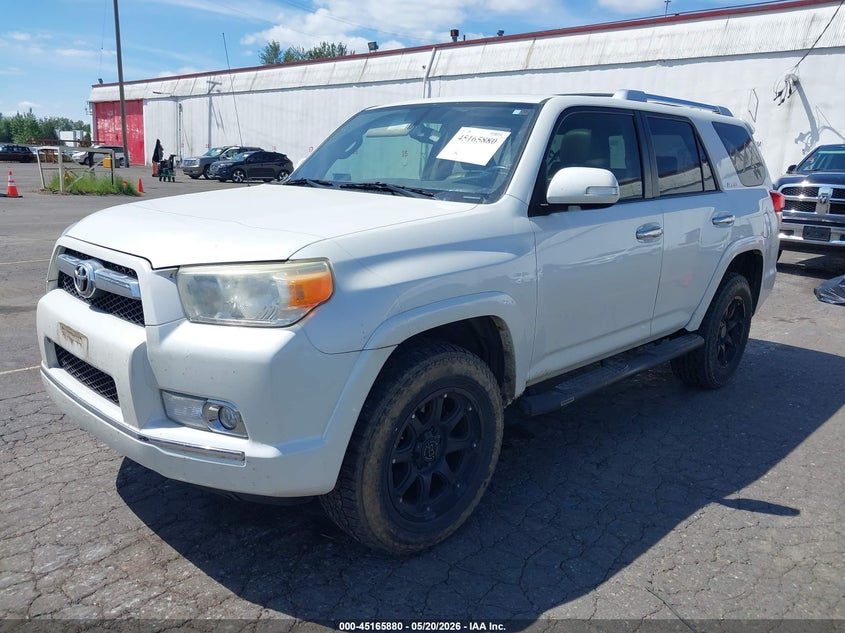 2010 Toyota 4runner VIN JTEBU5JR2A5000198 IAAI salvage auction — RIGHT FRONT, Salvage (Oregon), sold $8,100 on 2026-07-30 (photo 2)