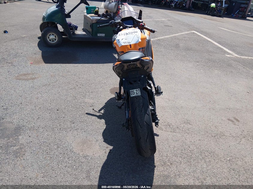 2025 Kawasaki Ninja VIN ML5EXEP19SDAG4118 IAAI salvage auction — SIDE, Clear (Hawaii), sold $150 on 2026-07-21 (photo 6)