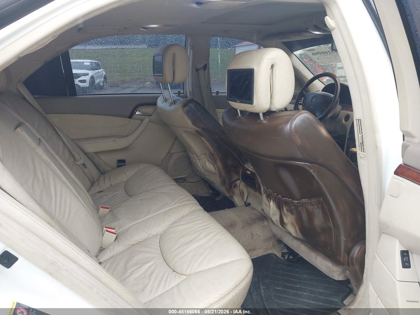 2005 Mercedes-benz VIN WDBNG84J75A449212 IAAI salvage auction — NORMAL WEAR, Clear (Tennessee), sold $625 on 2026-07-15 (photo 8)