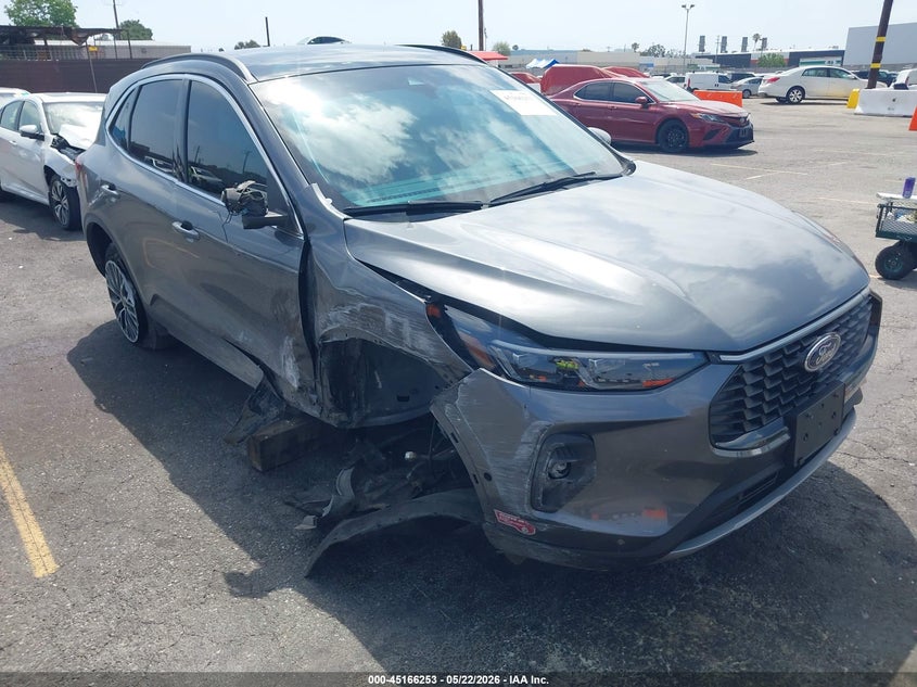 2023 Ford Escape VIN 1FMCU0E12PUA01412 IAAI salvage auction — RIGHT FRONT, Salvage (California), sold $7,600 on 2026-07-10 (photo 1)