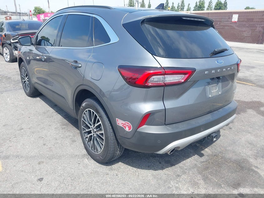 2023 Ford Escape VIN 1FMCU0E12PUA01412 IAAI salvage auction — RIGHT FRONT, Salvage (California), sold $7,600 on 2026-07-10 (photo 3)