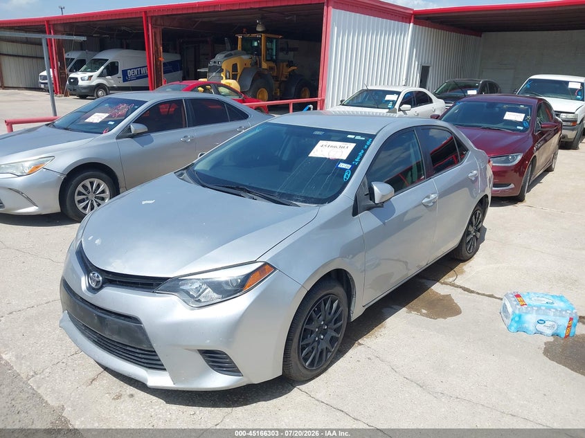 2015 Toyota Corolla VIN 5YFBURHE4FP363370 IAAI salvage auction — FRONT END, Original (Texas), sold $2,300 on 2026-07-27 (photo 2)