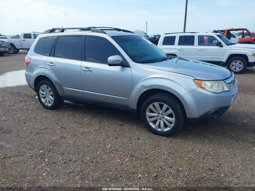 2013 Subaru Forester VIN JF2SHADC9DH445258 IAAI salvage auction — ENGINE DAMAGE, Original (Texas), sold $400 on 2026-07-29 (photo 1)
