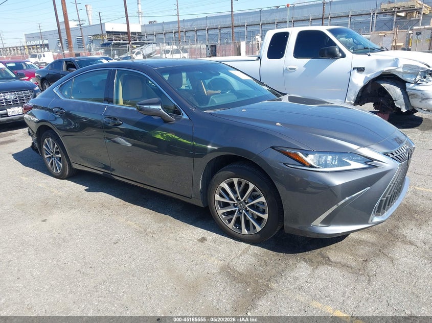2025 Lexus ES VIN 58ACZ1B1XSU214671 IAAI salvage auction — REAR END, Salvage (California), sold $18,300 on 2026-07-28 (photo 1)