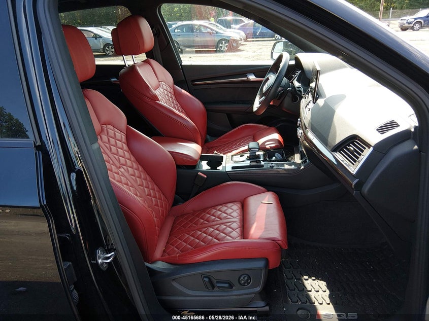 2023 Audi Sq5 VIN WA1B4AFY4P2193956 IAAI salvage auction — REAR END, Salvage - 75% Or Less (Maryland), sold $17,500 on 2026-07-29 (photo 5)