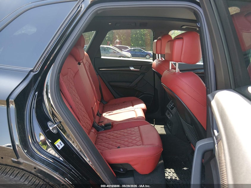2023 Audi Sq5 VIN WA1B4AFY4P2193956 IAAI salvage auction — REAR END, Salvage - 75% Or Less (Maryland), sold $17,500 on 2026-07-29 (photo 8)