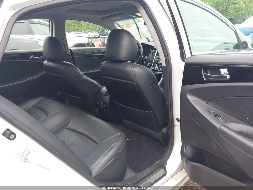 2011 Hyundai Sonata VIN 5NPEC4AC1BH260409 IAAI salvage auction — FRONT END, Salvage (Ohio), sold $675 on 2026-07-07 (photo 8)