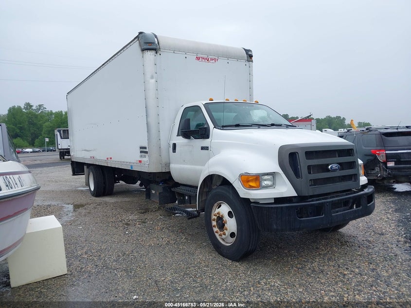 2013 Ford F-750 VIN 3FRNF7FA4DV035718 — IAAI salvage auction photo