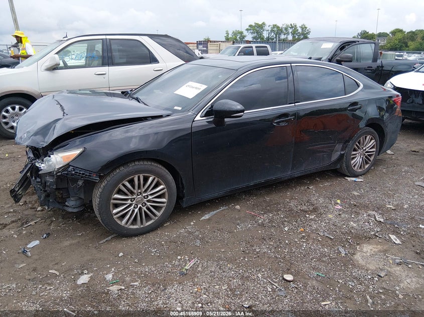 2013 Lexus VIN JTHBK1GG1D2028393 IAAI salvage auction — FRONT END, Salvage (Tennessee), sold $1,300 on 2026-07-16 (photo 2)