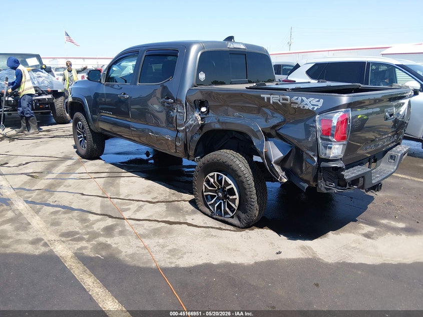 2021 Toyota Tacoma VIN 5TFCZ5ANXMX254449 IAAI salvage auction — ROLLOVER, Salvage (North Carolina), sold $8,700 on 2026-07-29 (photo 3)