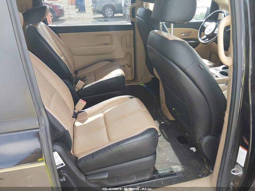 2018 Kia SEDONA VIN KNDMB5C17J6348549 IAAI salvage auction — LEFT FRONT, Salvage (Tennessee), sold $25 on 2026-07-30 (photo 8)