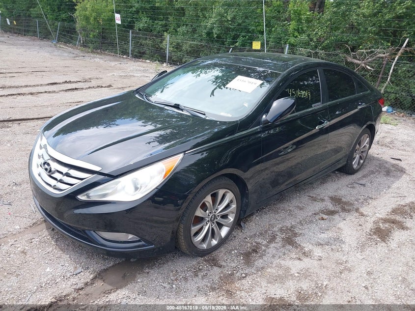 2011 Hyundai Sonata VIN 5NPEC4AC0BH056569 IAAI salvage auction — NORMAL WEAR, Clear (Indiana), sold $525 on 2026-07-15 (photo 2)
