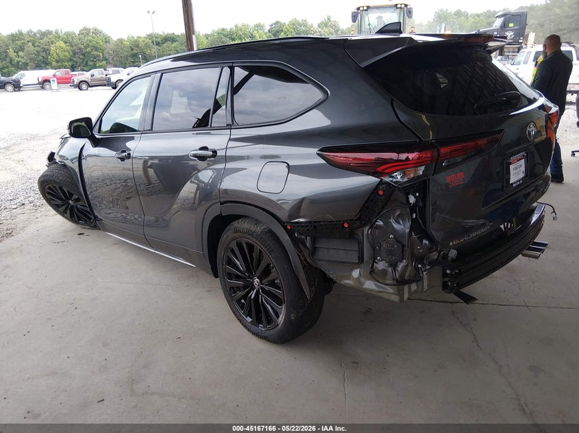 2025 Toyota Highlander VIN 5TDKDRBH8SS588427 IAAI salvage auction — ALL OVER, Salvage (Idaho), sold $10,100 on 2026-07-10 (photo 3)